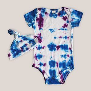 NWT Nahla Organic Cotton Tie Dye Bodysuit and Hat Blue & Purple Onesie Baby Set